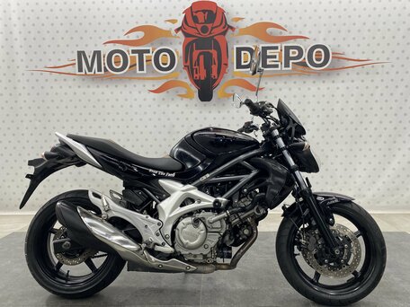 2014 Suzuki SFV 400 Gladius, чёрный, 345000 рублей, вид 1