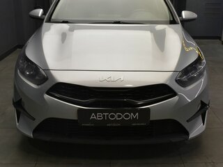 2022 Kia Ceed III Рестайлинг, серебристый, 2107000 рублей, вид 2