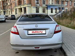 2012 Nissan Teana II (J32) Рестайлинг, серебристый, 990000 рублей, вид 4