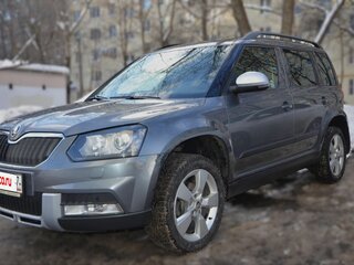 2015 Skoda Yeti I Рестайлинг, серый, 1700000 рублей, вид 1