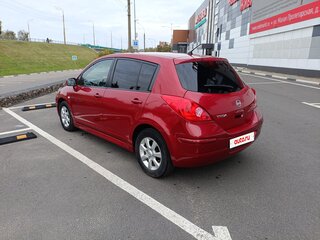 2011 Nissan Tiida I Рестайлинг, красный, 805000 рублей, вид 4