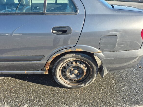 2004 Nissan Almera II (N16) Рестайлинг, серый, 210000 рублей - вид 11