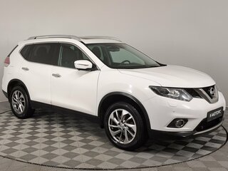 2017 Nissan X-Trail III Рестайлинг, белый, 1870000 рублей, вид 3