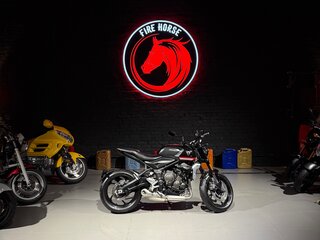 2022 Triumph Trident 660, чёрный, 745000 рублей, вид 1