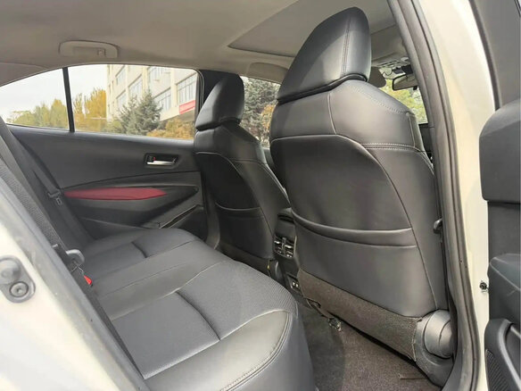 2022 Toyota Corolla XII (E210), белый, 1750000 рублей - вид 11