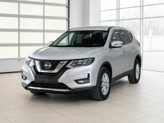 2018 Nissan X-Trail III Рестайлинг, серебристый, 2000000 рублей, вид 3