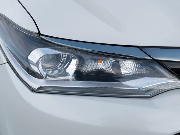 2015 Toyota Corolla Fielder XI (E160, E170, E180), белый, 1399000 рублей - вид 6