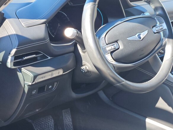 2023 Genesis GV80 I, зелёный, 3150000 рублей - вид 6