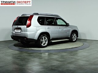 2013 Nissan X-Trail II Рестайлинг, серебристый, 1497000 рублей, вид 5