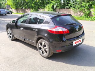 2012 Renault Megane III Рестайлинг, чёрный, 900000 рублей, вид 5