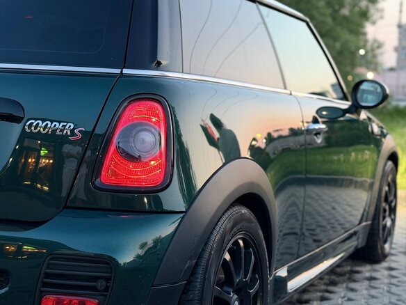 2007 Mini Hatch Cooper S II (R56), зелёный, 1050000 рублей - вид 6