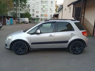 2011 Suzuki SX4 I (Classic) Рестайлинг, серебристый, 600000 рублей, вид 2