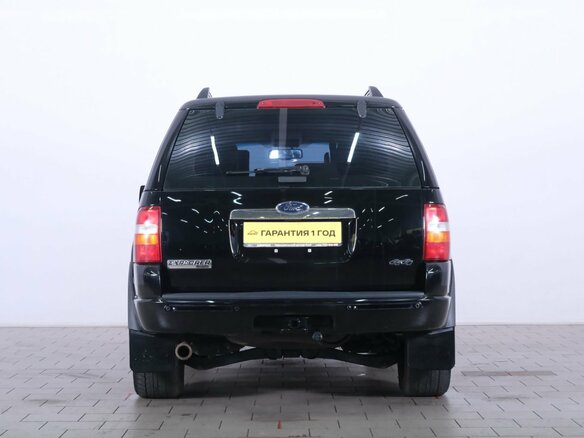 2008 Ford Explorer IV, чёрный - вид 4