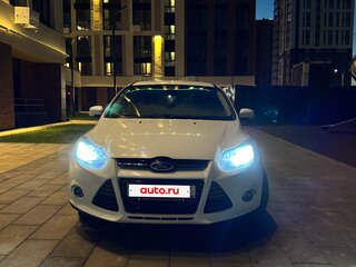 2012 Ford Focus III, белый, 799000 рублей, вид 2