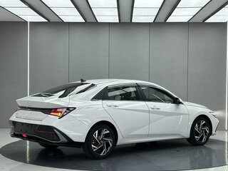2022 Hyundai Elantra VII (CN7), белый, 1160000 рублей, вид 4