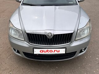 2011 Skoda Octavia II (A5) Рестайлинг, серебристый, 869000 рублей, вид 1