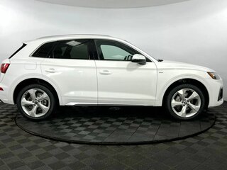 2021 Audi Q5 45 TFSI II (FY) Рестайлинг, белый, 3970000 рублей, вид 5