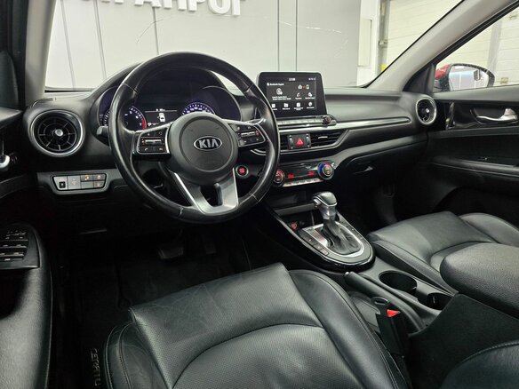 2019 Kia Cerato IV, красный, 1849000 рублей - вид 10