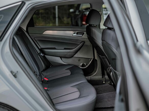 2018 Hyundai Sonata VII (LF) Рестайлинг, белый - вид 11