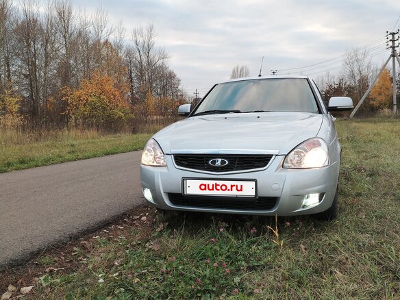 2011 Lada (ВАЗ) Priora I, серебристый, 440000 рублей