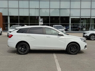 2018 Lada (ВАЗ) Vesta SW I, белый, 619000 рублей, вид 4