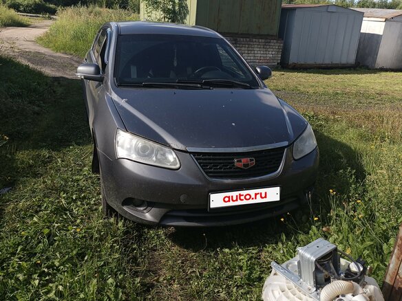 2013 Geely Emgrand EC7, серебристый, 300000 рублей - вид 1