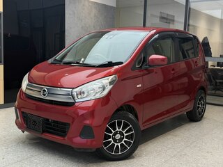 2017 Nissan Dayz I Рестайлинг, красный, 700000 рублей, вид 1