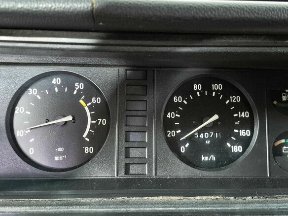 2010 Lada (ВАЗ) 2107, красный - вид 5