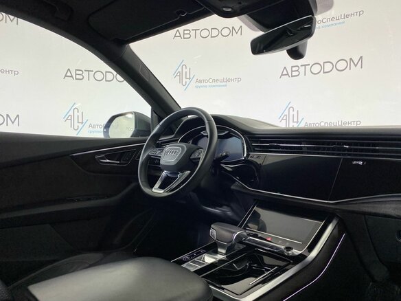 2018 Audi Q8 55 TFSI I (4M), серый, 6099900 рублей - вид 32