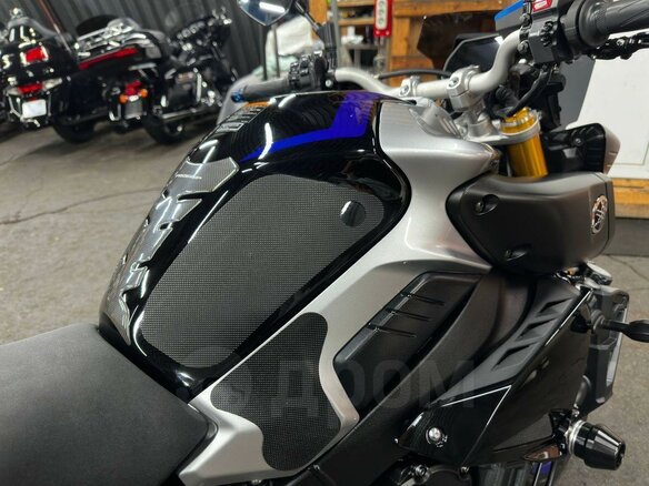 2017 Yamaha MT-10SP, серебристый, 1470000 рублей - вид 13