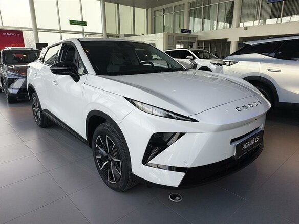 2026 Omoda C5 II, белый, 2901000 рублей - вид 4