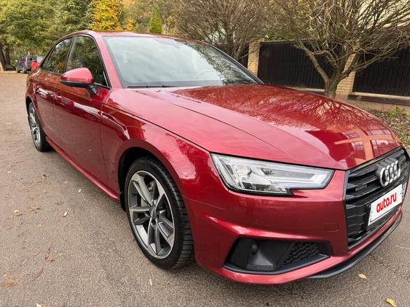 2019 Audi A4 V (B9), красный, 3080000 рублей