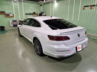 2017 Volkswagen Arteon I, белый, 2900000 рублей, вид 4