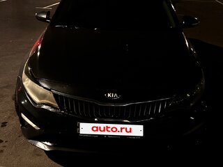 2017 Kia Optima IV, серебристый, 850000 рублей, вид 3