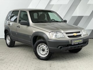 2019 Chevrolet Niva I Рестайлинг, коричневый, 743000 рублей, вид 3