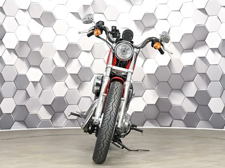 2009 Harley-Davidson Sportster 883, красный, 677000 рублей, вид 5
