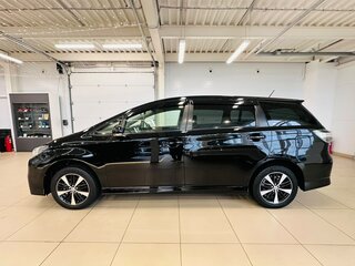 2016 Toyota Wish II Рестайлинг, чёрный, 1699999 рублей, вид 3