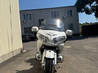 2012 Honda GL 1800 Gold Wing, белый, 1350000 рублей, вид 2