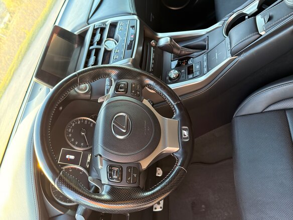 2020 Lexus NX 300 I Рестайлинг, чёрный, 3600000 рублей - вид 23