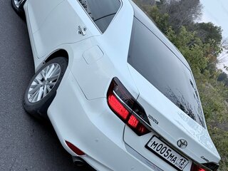 2015 Toyota Camry US Market VII (XV50) Рестайлинг, белый, 1400000 рублей, вид 3