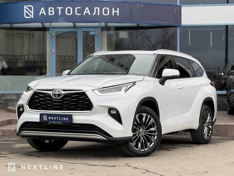 Toyota Highlander IV (XU70)