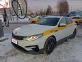 2019 Kia Optima IV Рестайлинг, белый, 1120000 рублей - вид 1