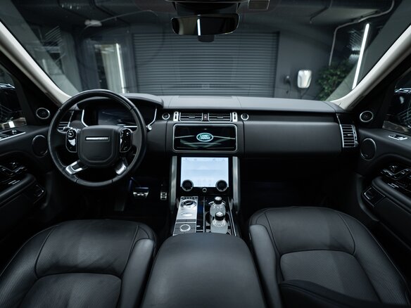 2021 Land Rover Range Rover IV Рестайлинг, чёрный, 8900000 рублей - вид 17