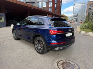 2021 Audi Q5 45 TFSI II (FY) Рестайлинг, синий, 4500000 рублей, вид 5