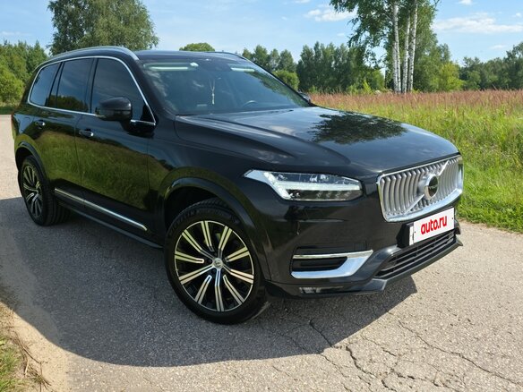 2022 Volvo XC90 B5 II Рестайлинг 1, чёрный, 6200000 рублей