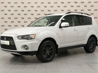 2011 Mitsubishi Outlander II Рестайлинг, белый, 1104000 рублей, вид 1