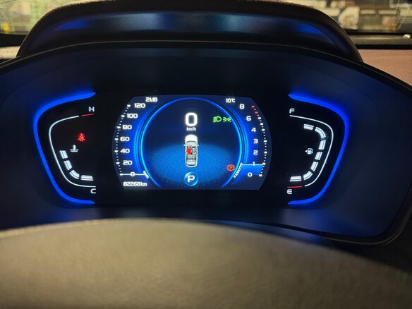 2024 Geely Coolray I, серый, 2100000 рублей - вид 10