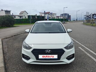 2019 Hyundai Solaris II, белый, 1350000 рублей, вид 2