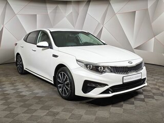 2019 Kia Optima IV Рестайлинг, белый, 1897000 рублей, вид 3