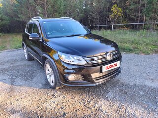 2013 Volkswagen Tiguan I Рестайлинг, чёрный, 1300000 рублей, вид 3